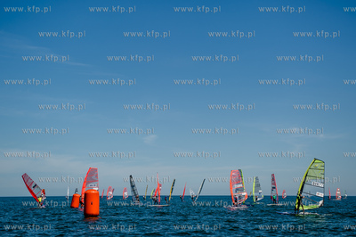 Zatoka Gdanska. Regaty Mistrzostw Swiata w klasie Raceboard,...
