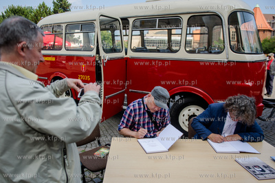 Gdansk. Targ Weglowy. Premiera ksiazki pt. Gdansk w...