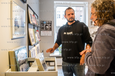 Gdansk. Galeria Sztuk Różnych Kosycarz & MBeneda....