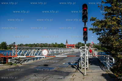 Gdańsk. Wyspa Sobieszewska. Uroczystość wbicia pierwszej...