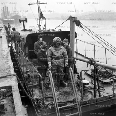 Przebudowa nabrzeża remontowego w Gdańskiej Stoczni...