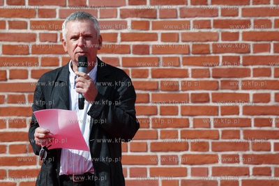 Uroczyste odcisniecie dloni w Alei Gwiazd w ramach...