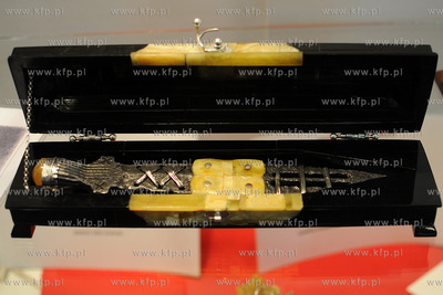 Amberif 2010. 17. Miedzynarodowe Targi Bursztynu, Bizuterii...