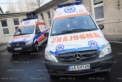 Dwie nowoczene karetki otrzymalo pogotowie ratunkowe...