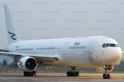 Gdansk, Rebiechowo. Nz. Boeing 767 Ryan International...
