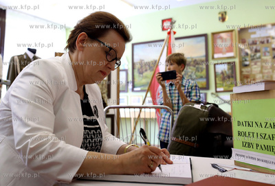 Wizyta Minister Edukacji , Anny Zalewskiej, w Zespole...