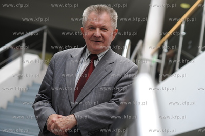 Longina Pastusiak - marszalek senatu, kandydat na posla...