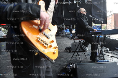 Przygotowanie do koncertu bedacego czescia uroczystosci...