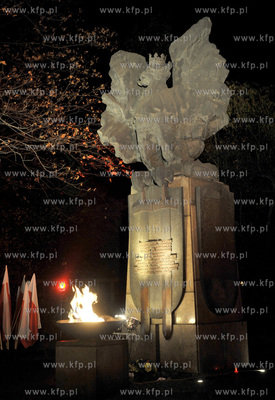 Sopockie obchody Dnia Niepodleglosci. Po mszy w garnizonowym...