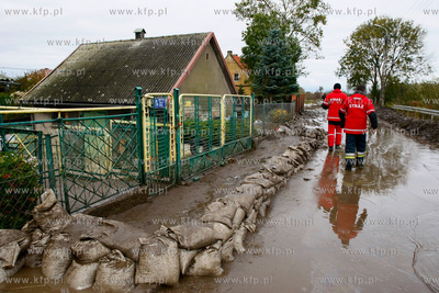 Nowakowo, Wyspa Nowakowska kolo Elblaga. Sztorm na...