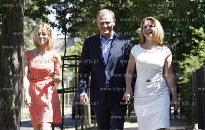 Sopot. Wybory prezydenckie. Glosuje Premier RP Donald...