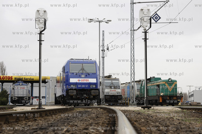 TRAXX F140 DE, pierwsza tego typu lokomotywa spalinowa...