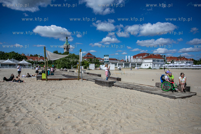 Wejscie na plażę nr 23  w Sopocie.
01.08.2022
fot....