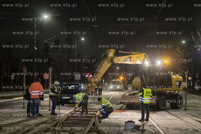 Most Siennicki.został zamknięty dla ruchu kołowego,...