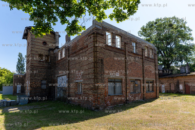 Stara zajezdnia tramwajowa w Oliwie przy skrzyżowaniu...