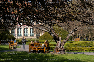 Wiosna w Parku Oliwskim. 15.04.2025 / fot. Anna Rezulak...