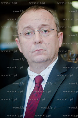 Gdansk. Urzad Marszalkowski. Konferencja prasowa poprzedzajaca...