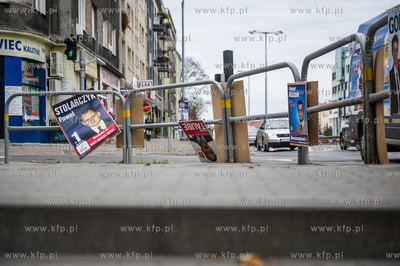 Gdynia. Kampania wyborcza do samorzadu. Plakaty wyborcze...