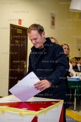 Sopot. Wybory samorzadowe. Glosuje Przewodniczacy Rady...