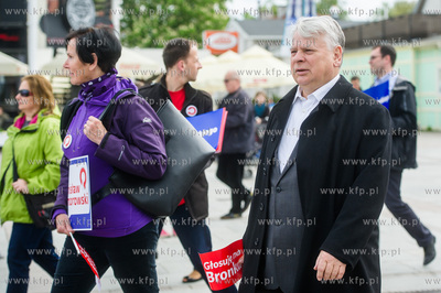 Sopot. Marsz poparcia dla Prezydenta Bronislawa Komorowskiego...