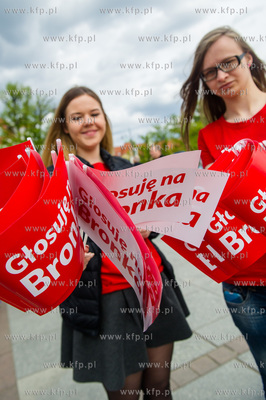 Sopot. Marsz poparcia dla Prezydenta Bronislawa Komorowskiego...