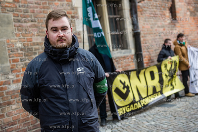 Gdańsk. Długi Targ. Pikieta przeciwko wschodniej...