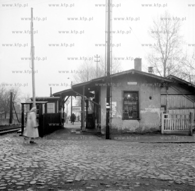 Przystanek PKP Gdansk Orunia przy Placu Orunskim. 1960z0000Fot....