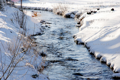 Zima w Rumi. Nz. Rzeka Zagorska Struga
27.01.2007
Fot....