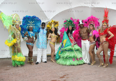 Oficjalne otwarcie lodowiska na placu koncertowym przy...