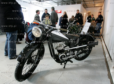 Muzeum Techniki i Komunikacji - Zajezdnia Sztuki w...