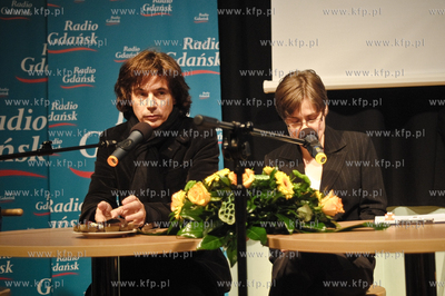 W studiu koncertowym Radia Gdansk im.Janusza Hajduna...