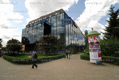 Gdansk, Biurowiec PZU przy Targu Weglowym 
04.09.2007
Fot.Jan...