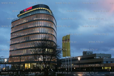 Gdansk, rafineria Grupy LOTOS, nowoczesny biurowiec.
31.01.2007
fot....