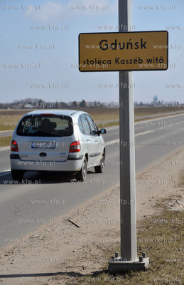 Tablica przy wjezdzie do Gdanska na ul. Nowatorow....