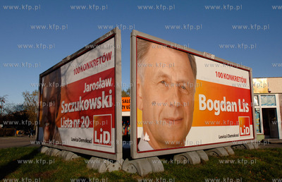 Gdansk Zabianka. Bilbordy wyborcze Lewicy i Demokratow...