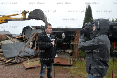 Gdansk, Matarnia. Wyburzanie budynkow pod budowe Pomorskiej...