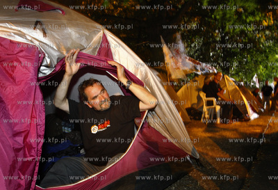 Sopot. Kilkudziesieciu zwiazkowcow ze stoczni Gdansk...