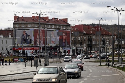 Ogromna reklama na skryżowaniu ul. Słowackiego i...