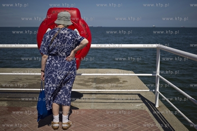 Molo i plaża w Gdańsku Brzeźnie.
06.08.2015
fot....