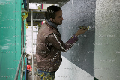 Gdańsk Zaspa. Monumental art. Nz. powstaje mural autorstwa...