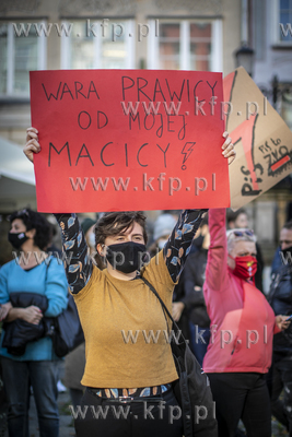 Kolejny dzień manifestacji w Gdańsku przeciwko zaostrzeniu...