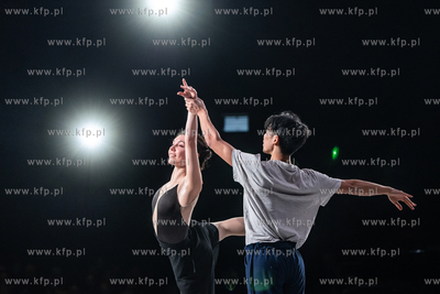 B Jak Balet, czyli otwarta próba zespołu baletu Opery...