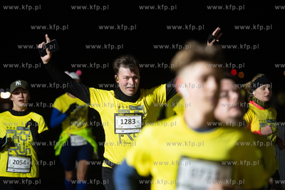 Skywayrun Airport Gdańsk 5-kilometrowy bieg po płycie...