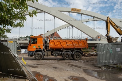 Budowa drugiej nitki wiaduktu Biskupia Górka. 4.08.2020...