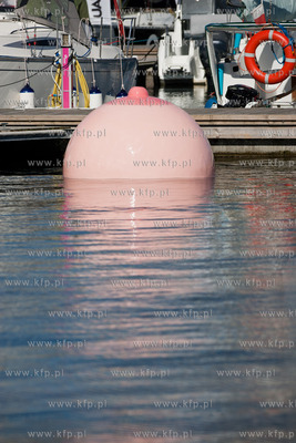 Sopot - molo. Przystan Jachtowa. Instalacja Maurycego...