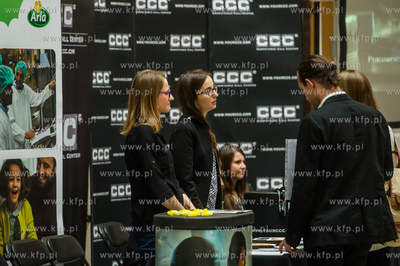 Politechnika Gdanska. Dziedziniec Heweliusza. Targi...