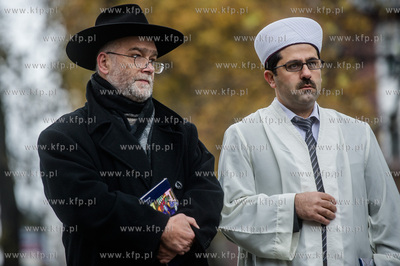 Gdańsk. Cmentarz Nieistniejących Cmentarzy. Modlitwa...