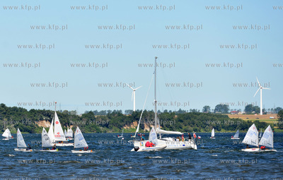 Wakacje w Pucku. Zeglarstwo 20.07.2013 fot. Andrzej...