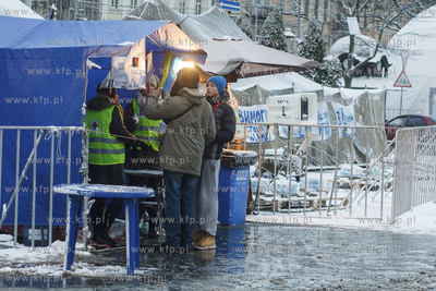 Lwow. Ukraina. Pokojowe demonstracje antyrzadowe na...