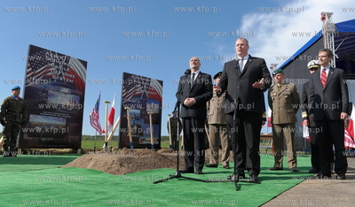 Redzikowo. Uroczyste rozpoczęcie budowy bazy pocisków...